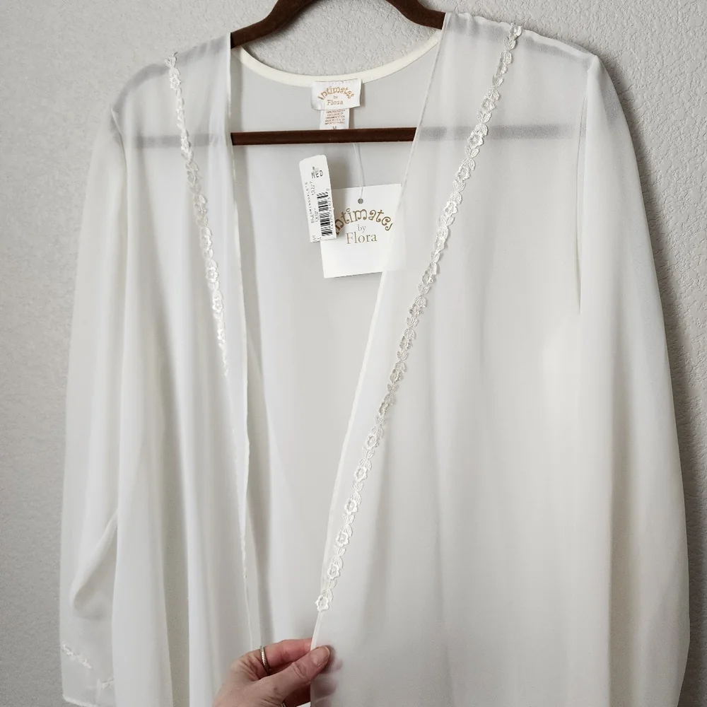 INTIMATES BY FLORA Sheer‎ Lace Maxi Robe Ivory Bridal Boudoir NEW M